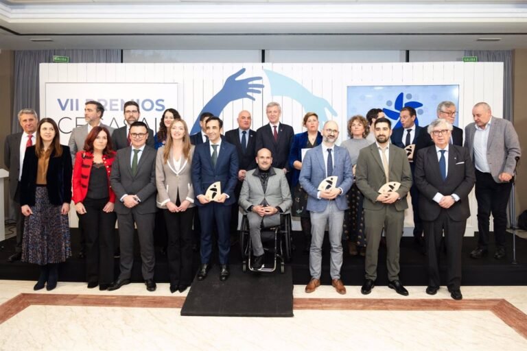 Rueda-respalda-la-economia-social-en-Galicia-y-reafirma-compromiso.jpg