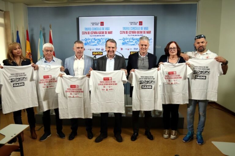 Celebracion-de-la-Copa-Caiac-espanola-en-Vigo-con-mas.jpeg