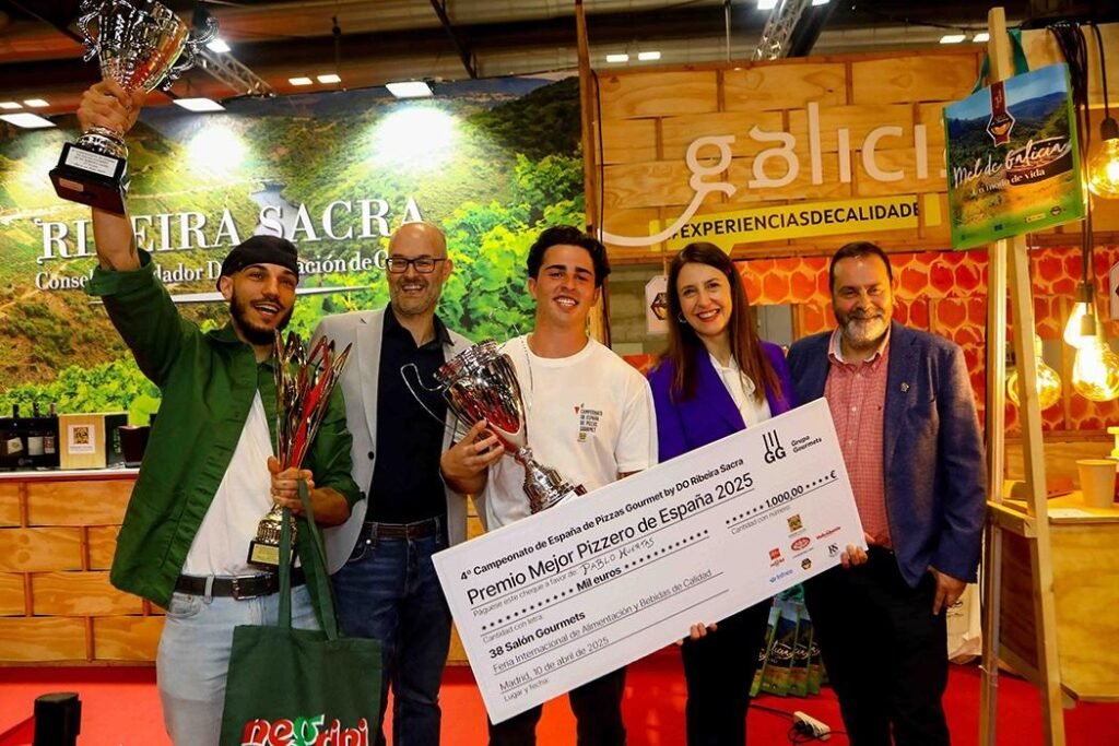 Promocion-de-vino-y-miel-gallegos-en-Campeonato-de-Pizza.jpeg