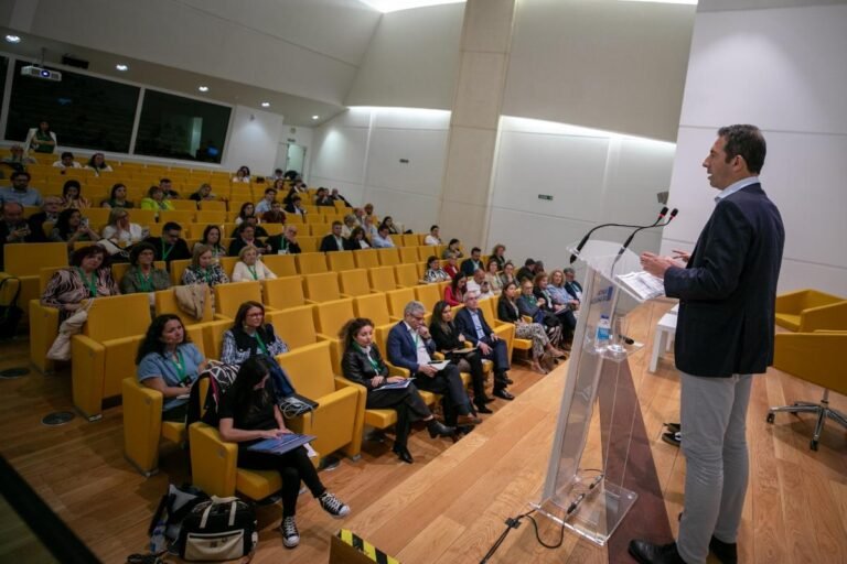 El-sector-marino-esencial-para-el-suministro-de-alimentos-de.jpg