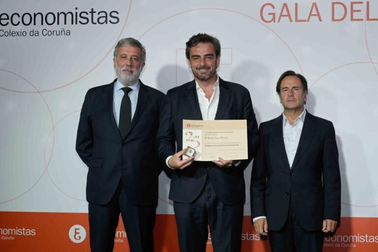 La-Xunta-resalta-la-importancia-de-la-escuela-vocacional-en.jpg