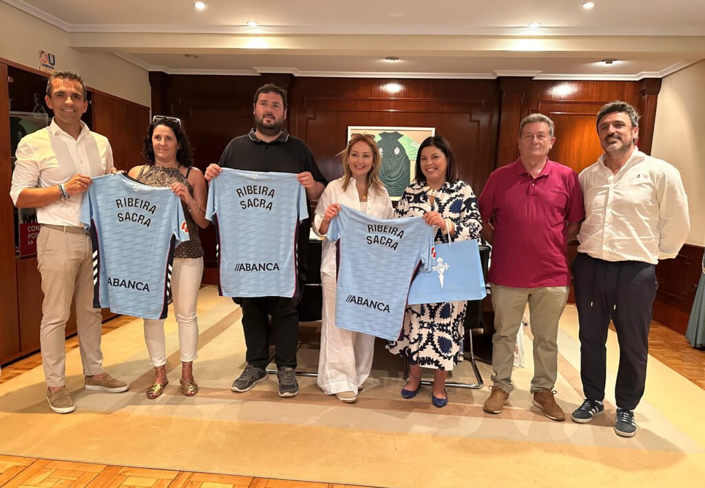El-Celta-fortalece-lazos-con-la-Ribeira-Sacra-en-visita.jpeg
