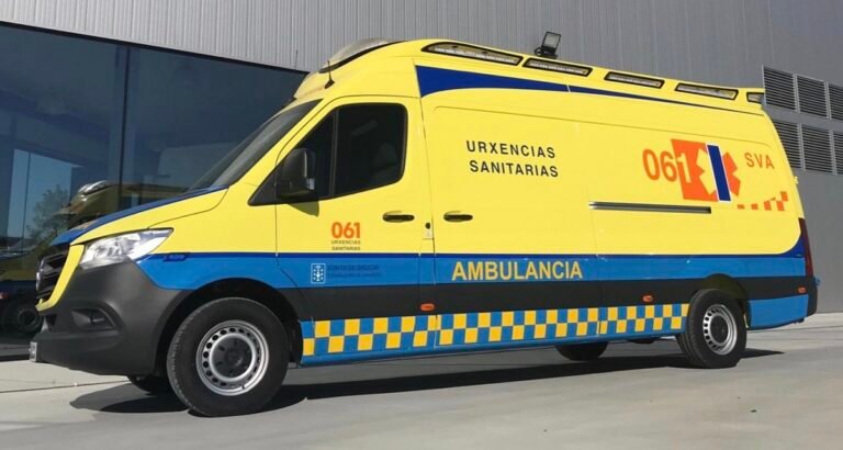Persona-excarcelada-tras-choque-entre-coche-y-camion-en-Vigo.jpg