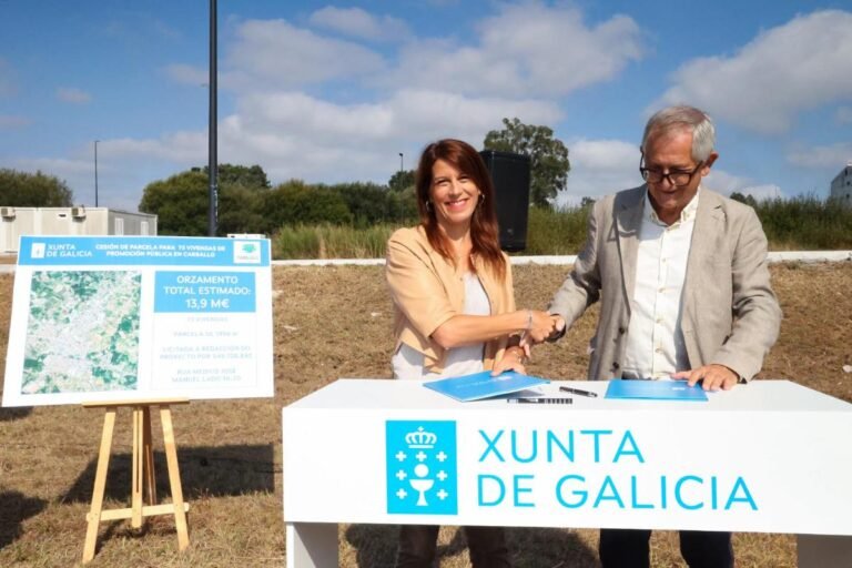 Xunta-y-Concello-de-Carballo-firman-cesion-de-terreno-para.jpg