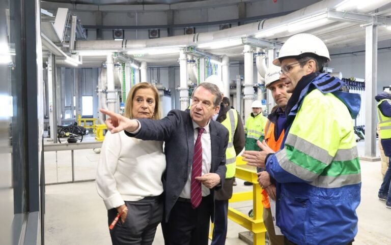 Caballero-urge-a-la-Xunta-a-reducir-de-forma-inmediata.jpeg