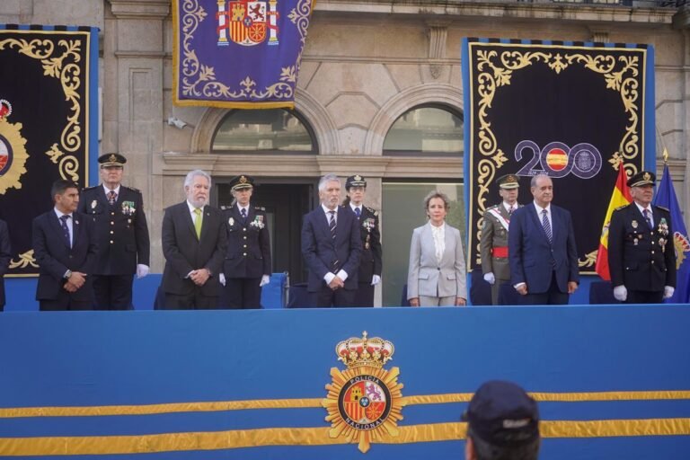 Vigo-celebra-Dia-de-la-Policia-Nacional-con-record-de.jpg