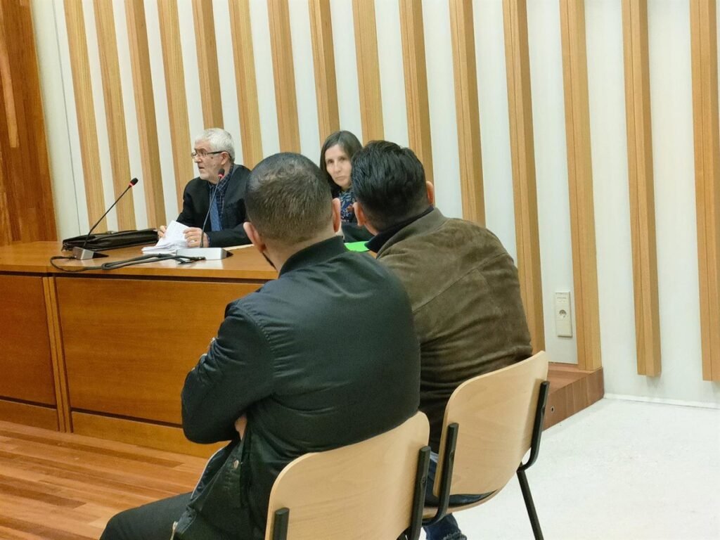 Dos-acusados-de-extorsion-en-Vigo-se-declaran-inocentes-Todo.jpg