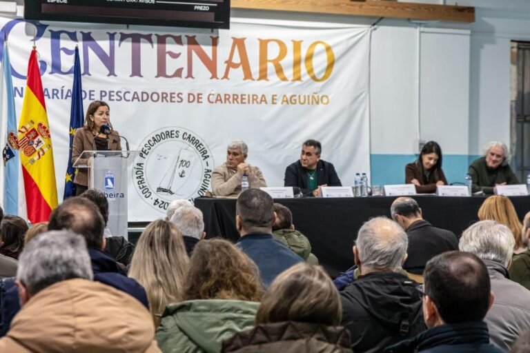 Destacan-labor-social-de-las-confrarias-en-presentacion-del-libro.jpg