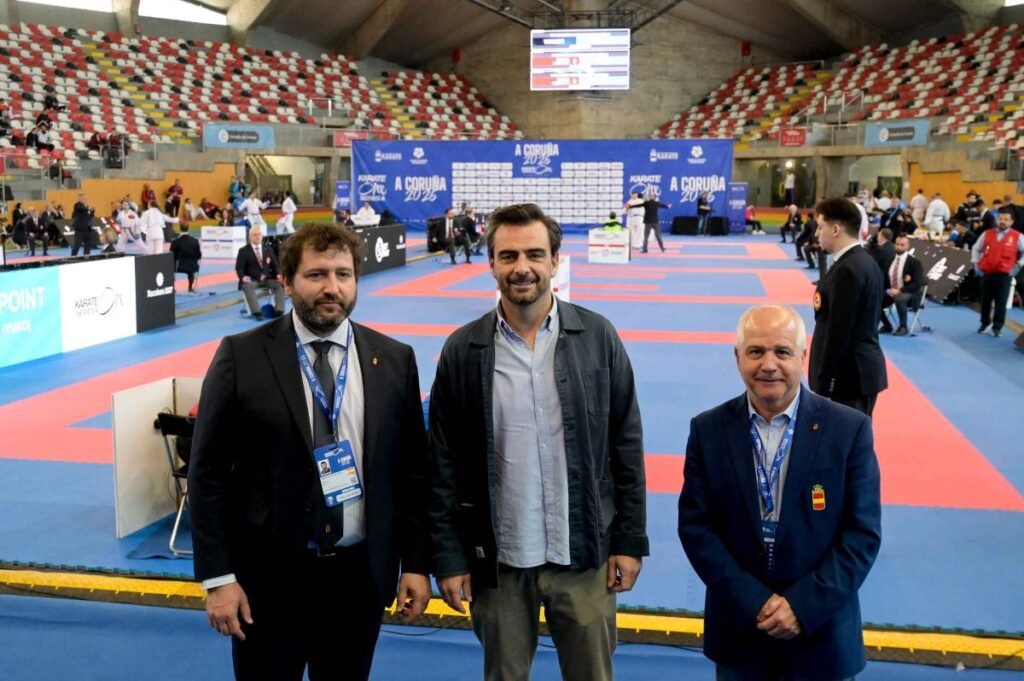 Diego-Calvo-asiste-al-torneo-internacional-de-Karate-1-Series-A.jpg