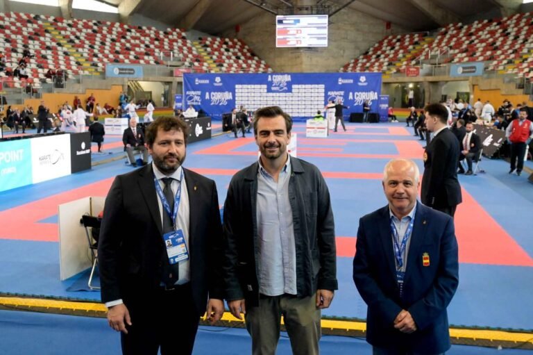 Diego-Calvo-asiste-al-torneo-internacional-de-Karate-1-Series-A.jpg