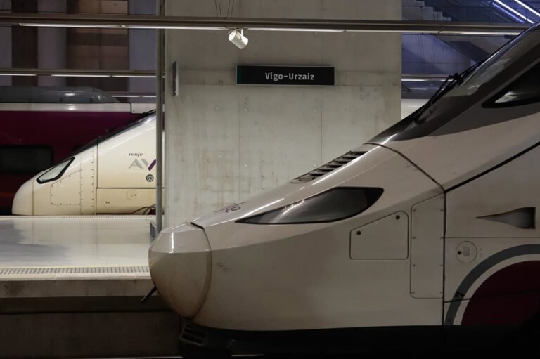 Incidencias-tecnicas-en-dos-trenes-entre-Vigo-y-A-Coruna.jpg