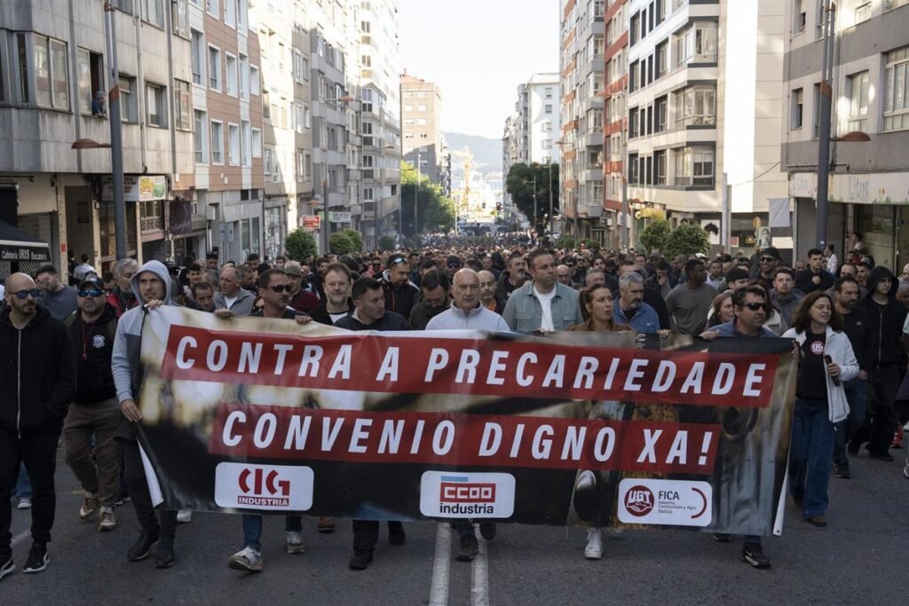 Trabajadores-del-Metal-de-Vigo-se-manifiestan-por-convenio-digno.jpg